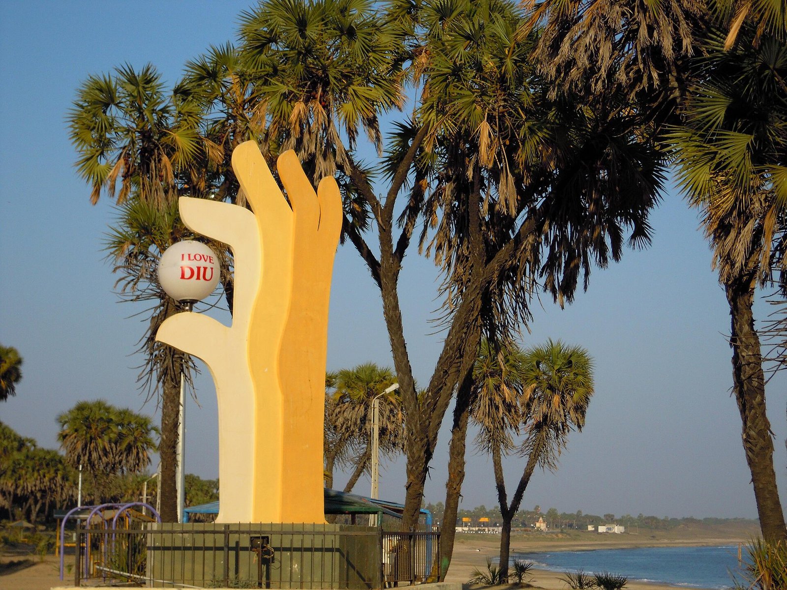 Diu Island: A Travel Guide to Gujarat's Portuguese Escape