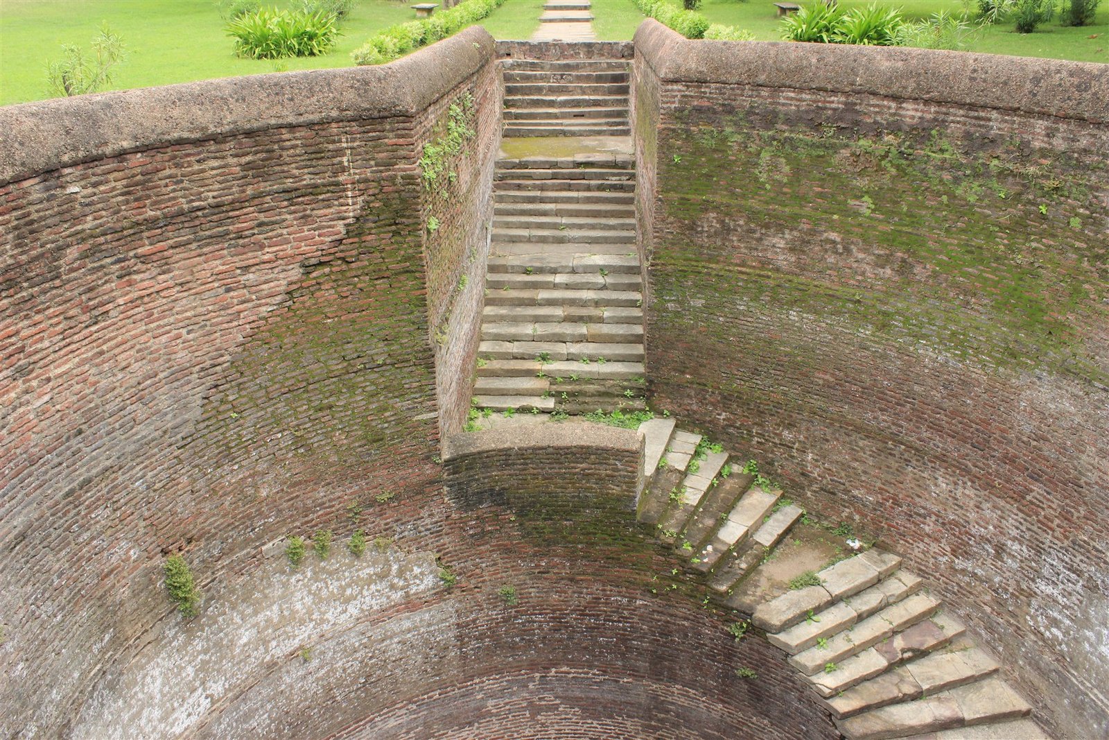 Carved masonry