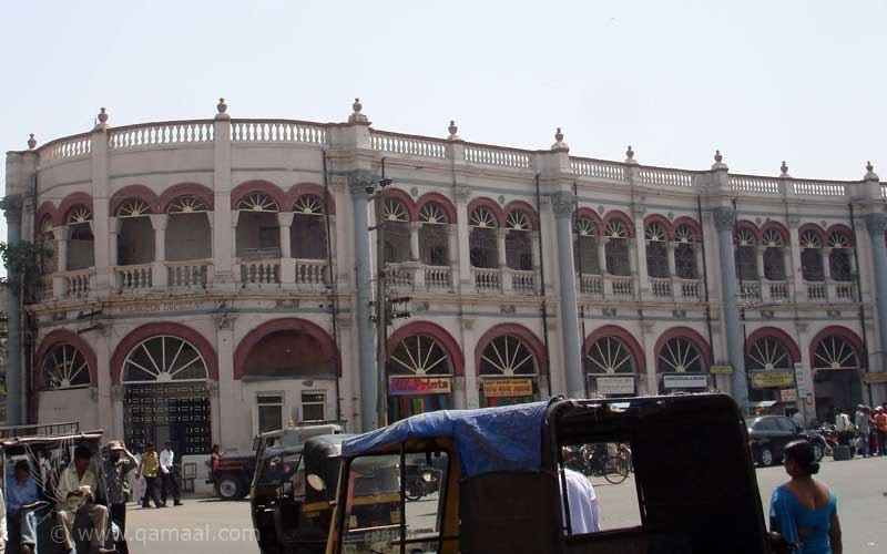 Colonnaded bazaar