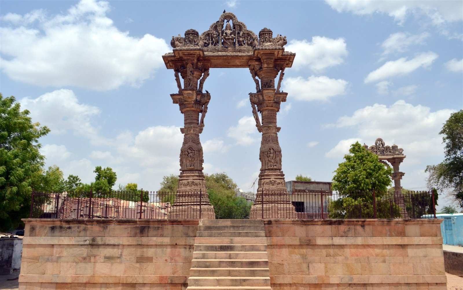 Kirti Toran